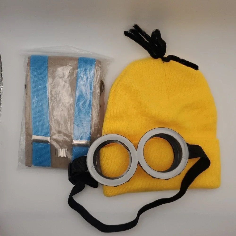 Minions Cosplay Set - Yellow Beanie Hat, Black Gloves and Goggles, Suspender